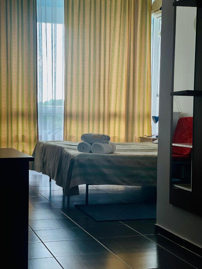 Hotel Topaz Jupiter Exteriér fotografie